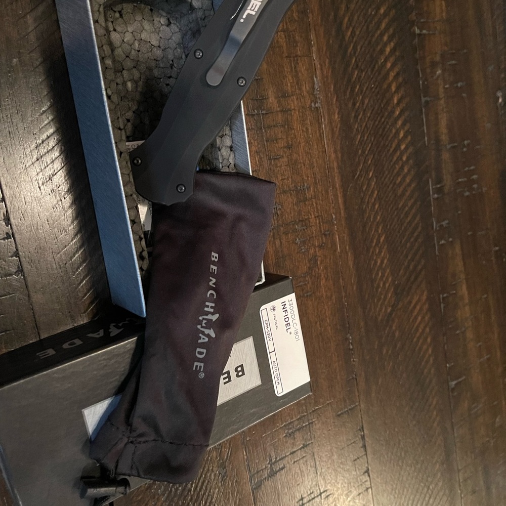 Benchmade infidel. Full size